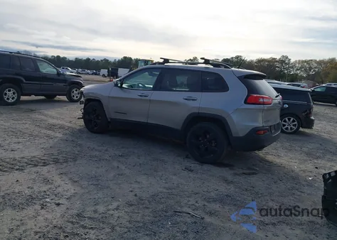 2018 Jeep Cherokee Latitude Fwd from USA, damaged, VIN 1C4PJLCB8JD553368